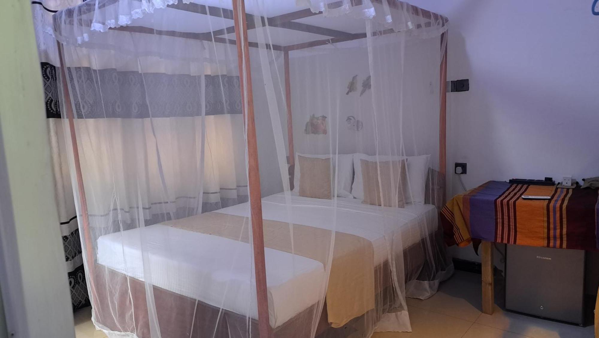 Kavidi Villa Home Stay Tangalle Quarto foto