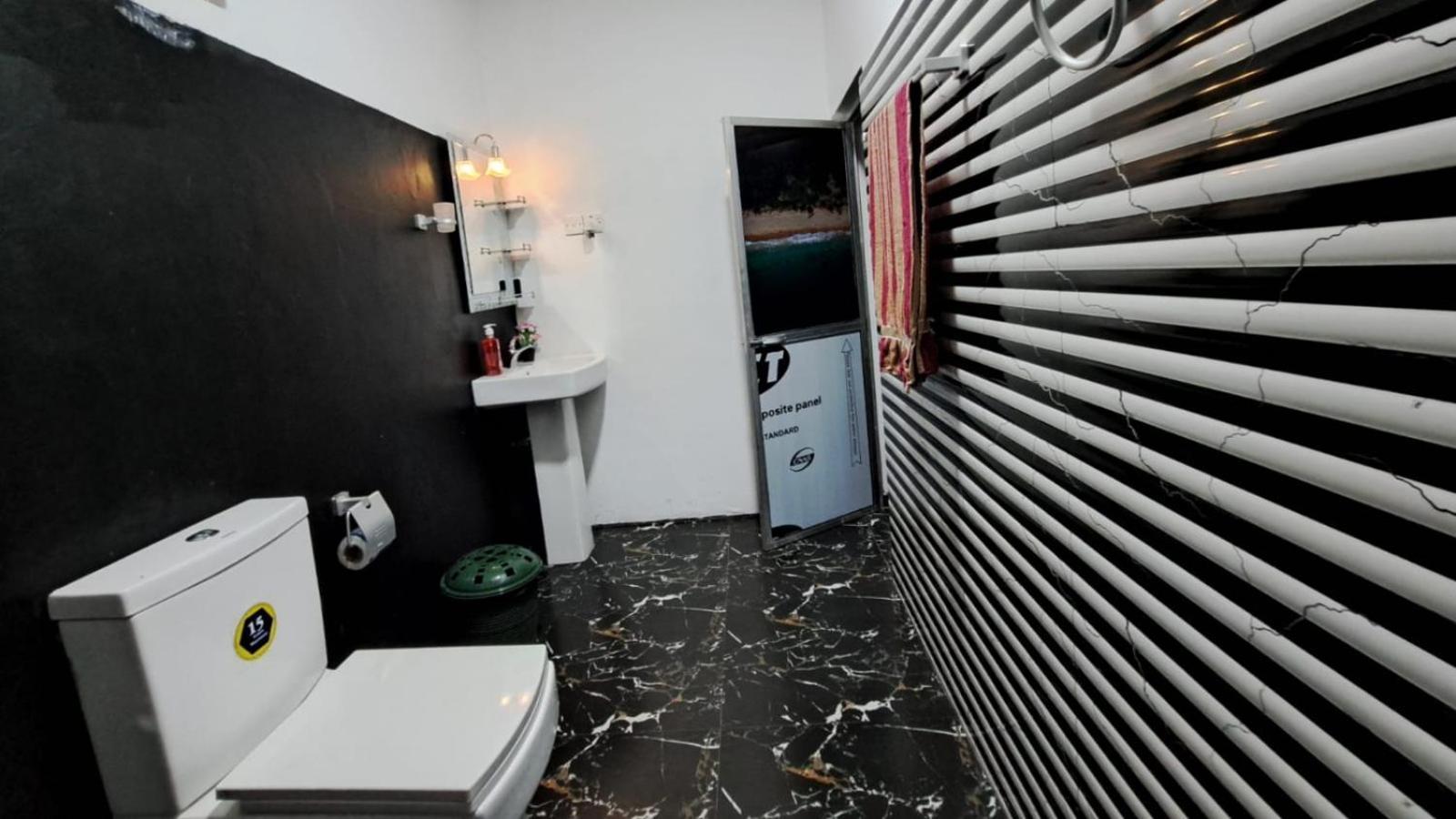 Kavidi Villa Home Stay Tangalle Quarto foto